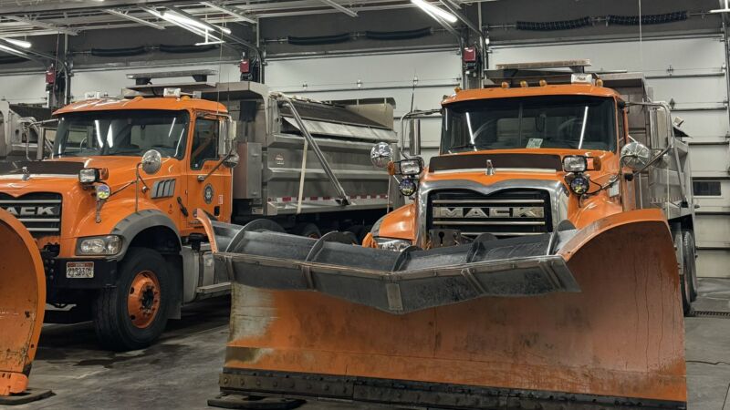 Image for the Tweet beginning: 🚨Traction Law Update🚨
Traction Law LIFTED